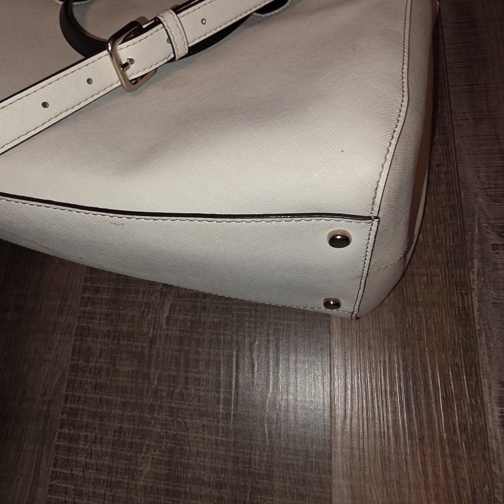 Kate Spade Cream and Black Satchel - Picture 12 of 13